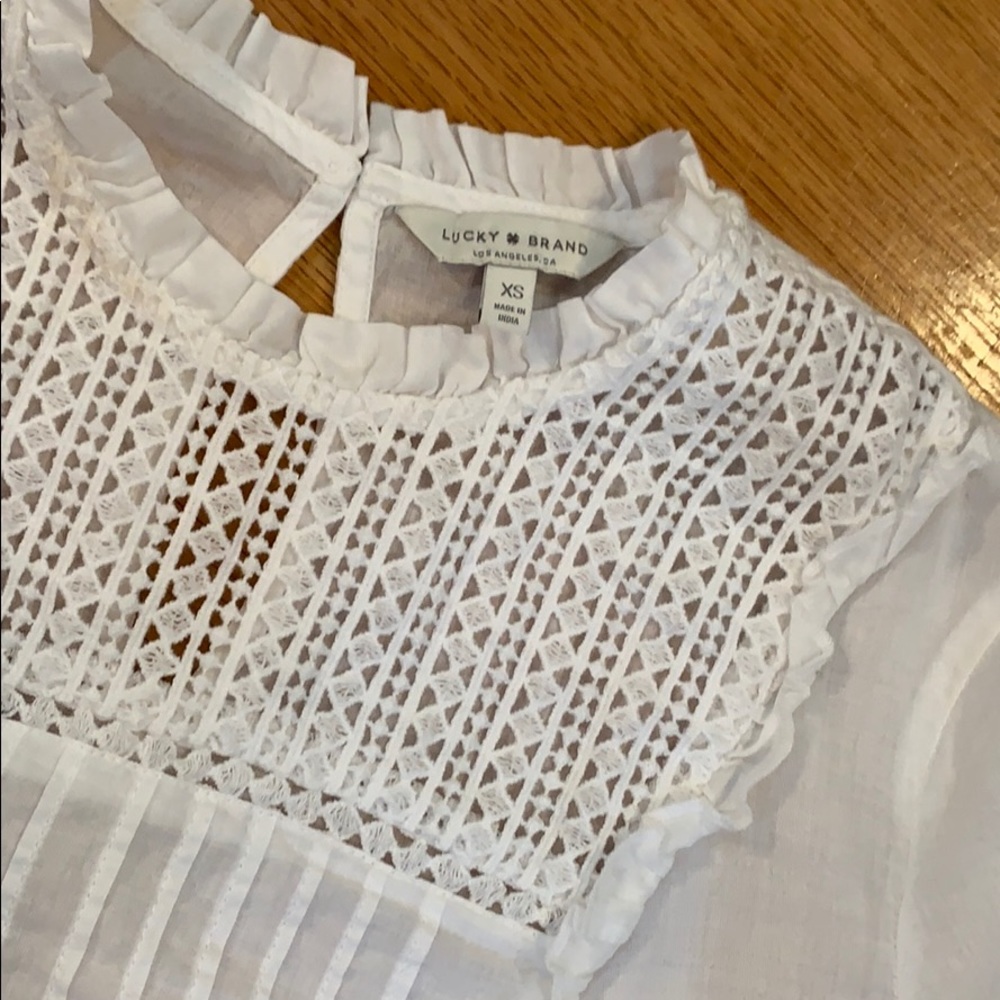 Lucky Brand LA Top 🍀 Beachy Flowy Blouse Size XS - Picture 3 of 8